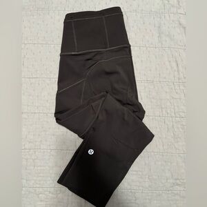 Lululemon cropped leggings!